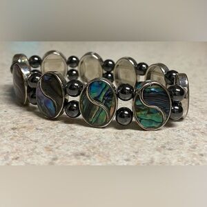 Equilibrium Chakra Abalone & Hematite Oval Disc Stretch Bracelet